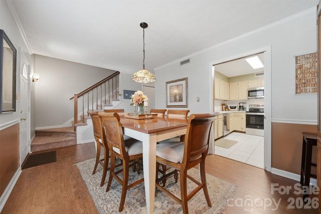 1330 5th Street NE 83, Hickory, NC 28601