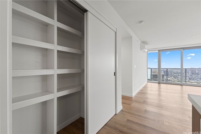 1515 Liona Street 4101, Honolulu, HI 96814