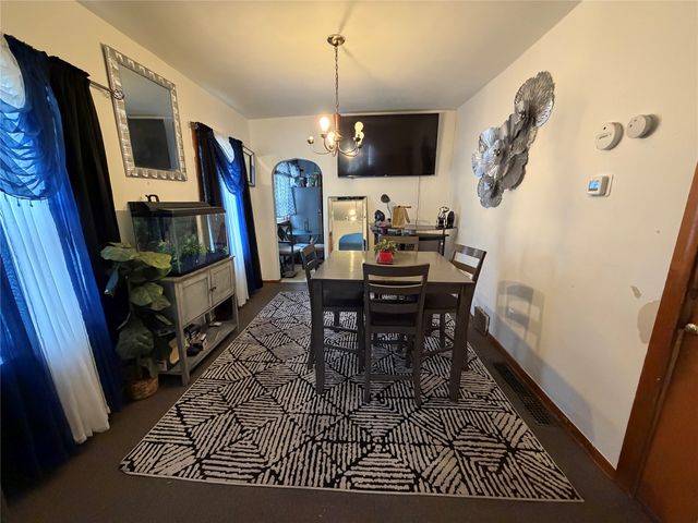 1047 W 7TH Street, Erie, PA 16502