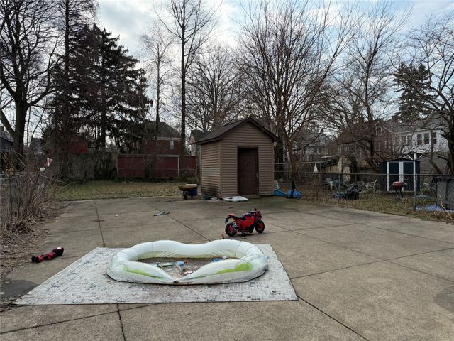 1047 W 7TH Street, Erie, PA 16502