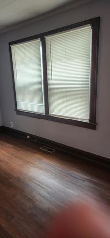 2541 Sullivant Avenue, Columbus, OH 43204