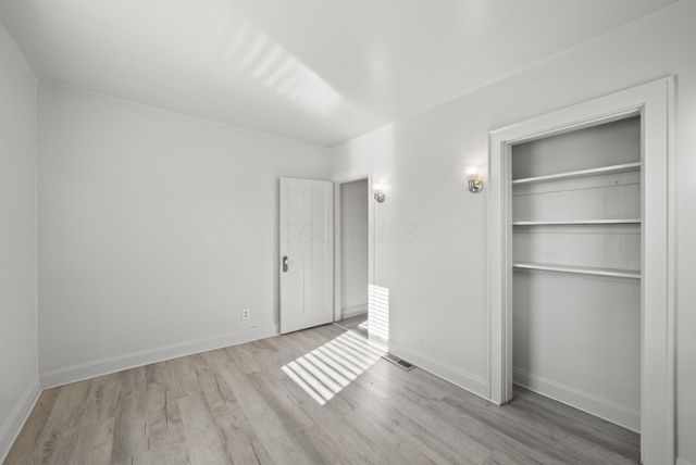 2541 Sullivant Avenue, Columbus, OH 43204