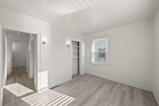 2541 Sullivant Avenue, Columbus, OH 43204