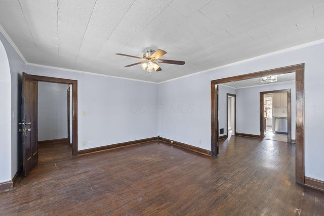 2541 Sullivant Avenue, Columbus, OH 43204