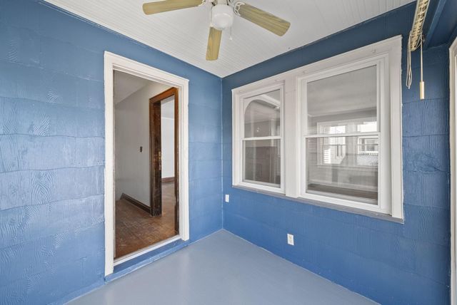 2541 Sullivant Avenue, Columbus, OH 43204