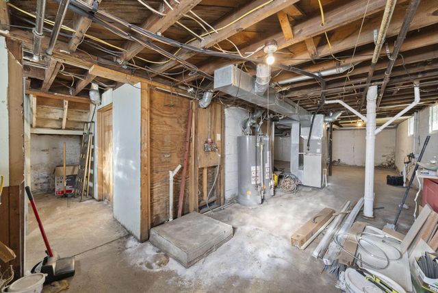 2541 Sullivant Avenue, Columbus, OH 43204