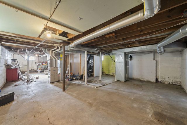 2541 Sullivant Avenue, Columbus, OH 43204