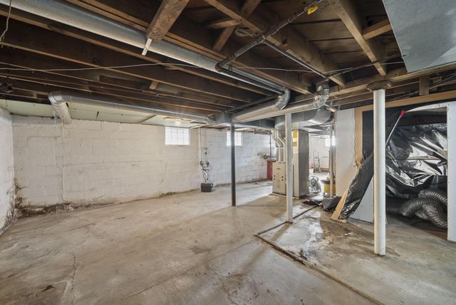 2541 Sullivant Avenue, Columbus, OH 43204