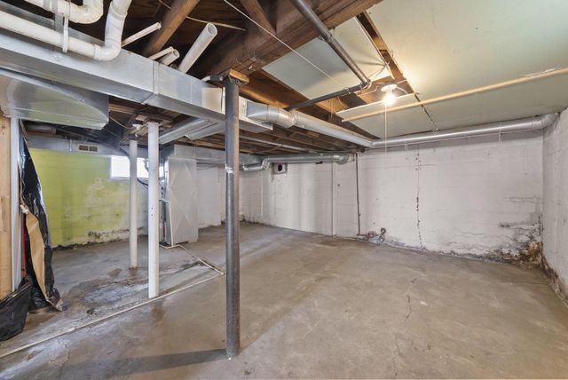 2541 Sullivant Avenue, Columbus, OH 43204