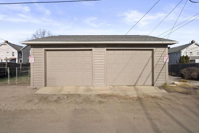 2541 Sullivant Avenue, Columbus, OH 43204