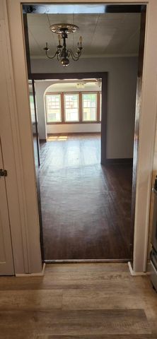 2541 Sullivant Avenue, Columbus, OH 43204