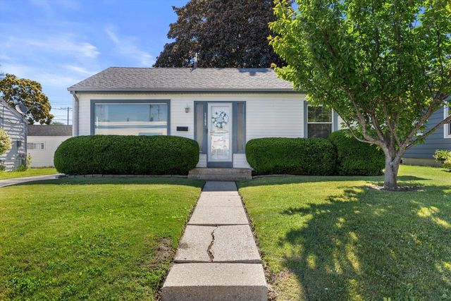 2109 Monroe AVENUE, Racine, WI 53405