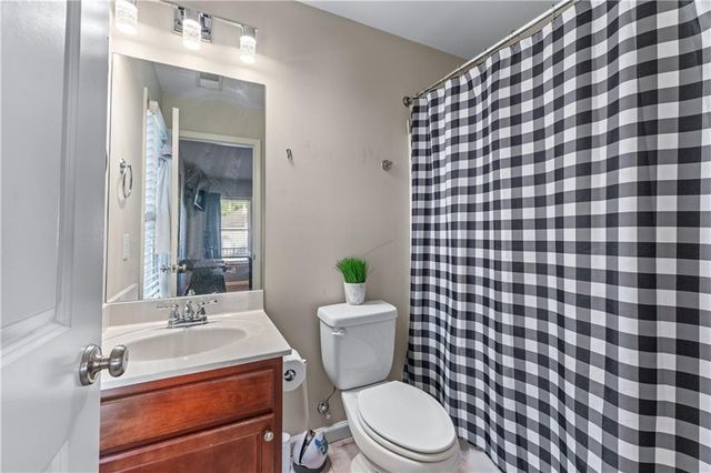 2582 COREY PARK Drive, Loganville, GA 30052