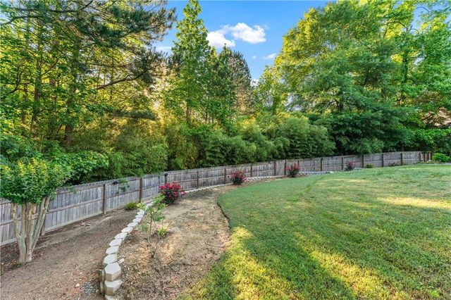 2582 COREY PARK Drive, Loganville, GA 30052