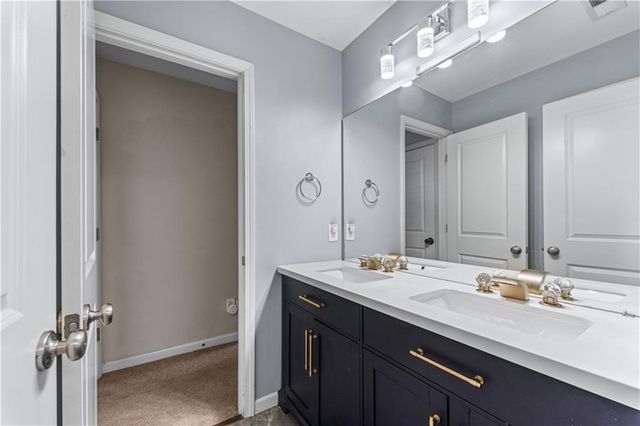 2582 COREY PARK Drive, Loganville, GA 30052