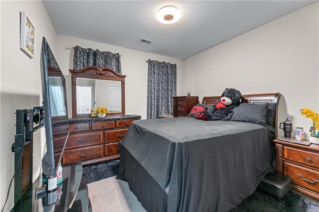 2582 COREY PARK Drive, Loganville, GA 30052