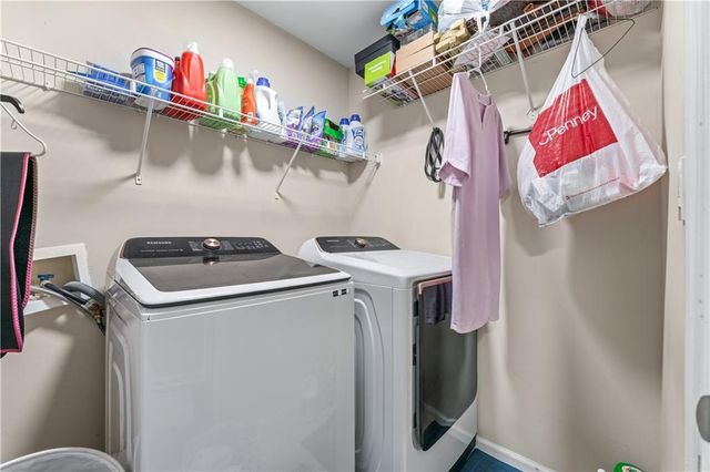 2582 COREY PARK Drive, Loganville, GA 30052