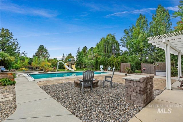 8625 Vic Lane, Middleton, ID 83644