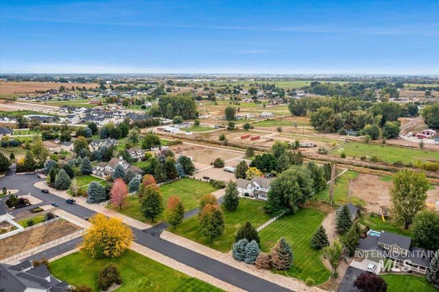 8625 Vic Lane, Middleton, ID 83644