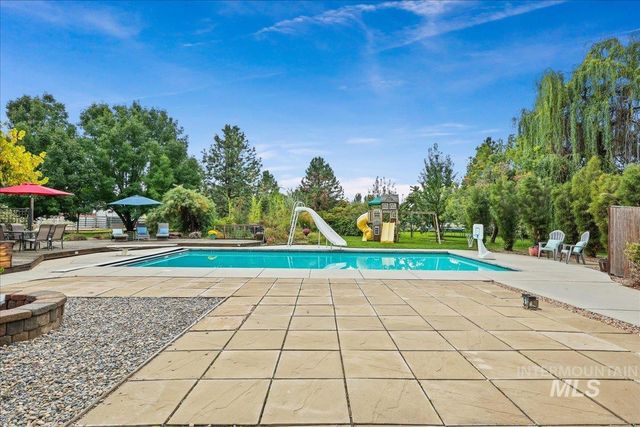 8625 Vic Lane, Middleton, ID 83644