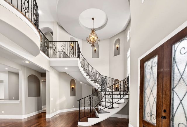 17 Harbor Cove Dr, Old Hickory, TN 37138