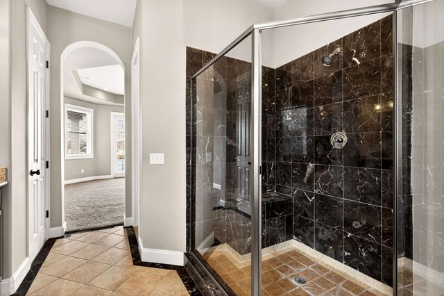 17 Harbor Cove Dr, Old Hickory, TN 37138