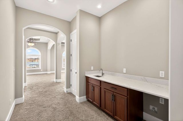 17 Harbor Cove Dr, Old Hickory, TN 37138