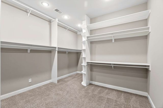 17 Harbor Cove Dr, Old Hickory, TN 37138