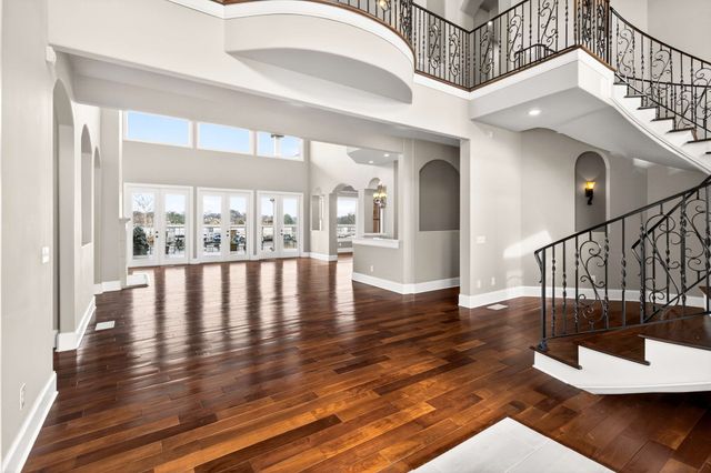 17 Harbor Cove Dr, Old Hickory, TN 37138