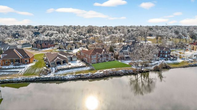 17 Harbor Cove Dr, Old Hickory, TN 37138