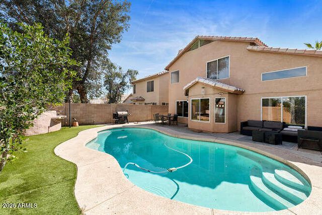 4820 W SHANNON Court, Chandler, AZ 85226