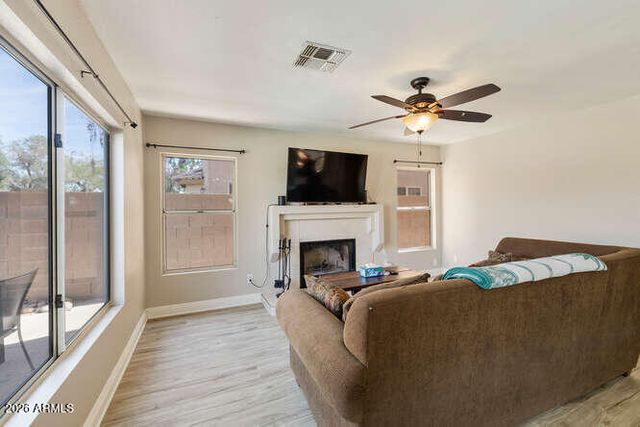 4820 W SHANNON Court, Chandler, AZ 85226