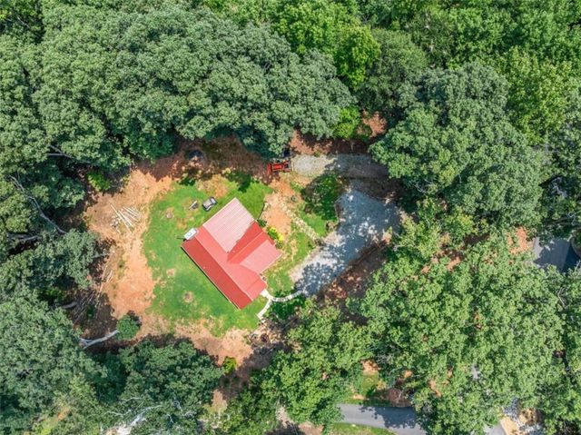 88 Old Vineyard Way, Cleveland, GA 30528