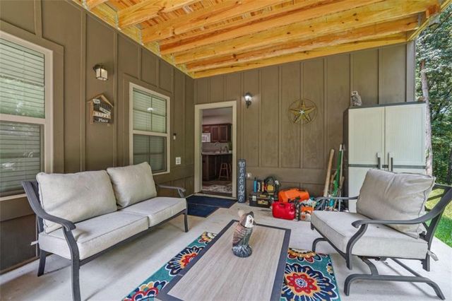 88 Old Vineyard Way, Cleveland, GA 30528