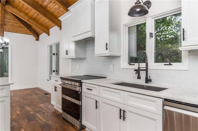 7790 Chestnut Hill Road, Cumming, GA 30041