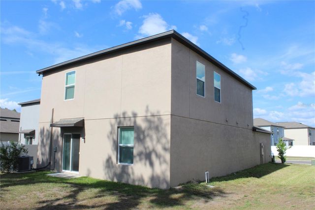 6259 BACK FORTY LOOP, Zephyrhills, FL 33541