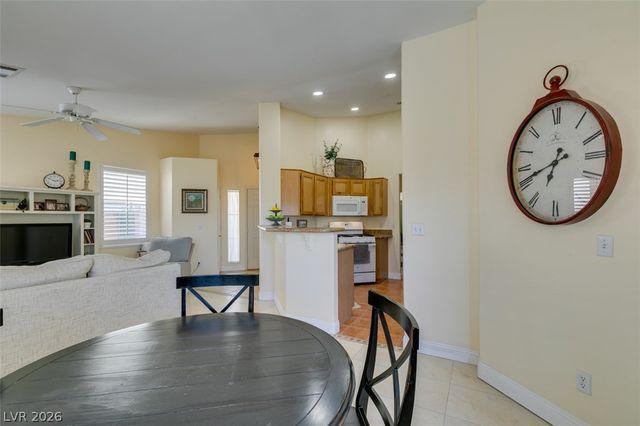 6548 Sundown Heights Avenue, Las Vegas, NV 89130