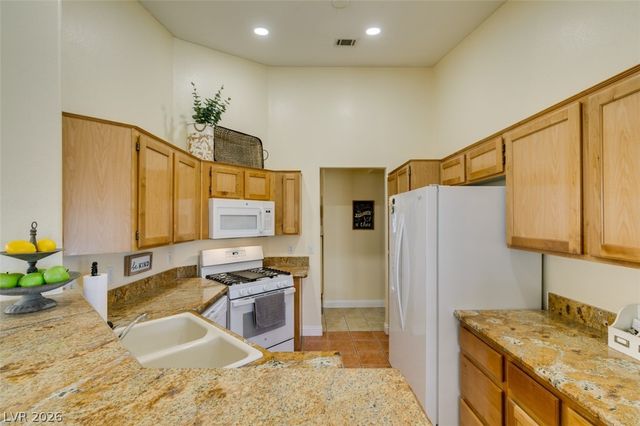 6548 Sundown Heights Avenue, Las Vegas, NV 89130