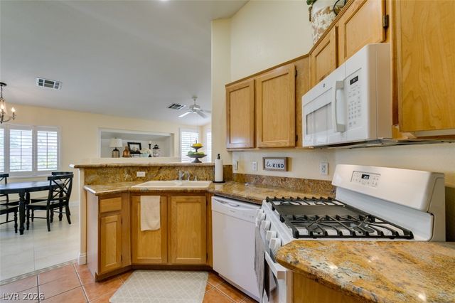 6548 Sundown Heights Avenue, Las Vegas, NV 89130