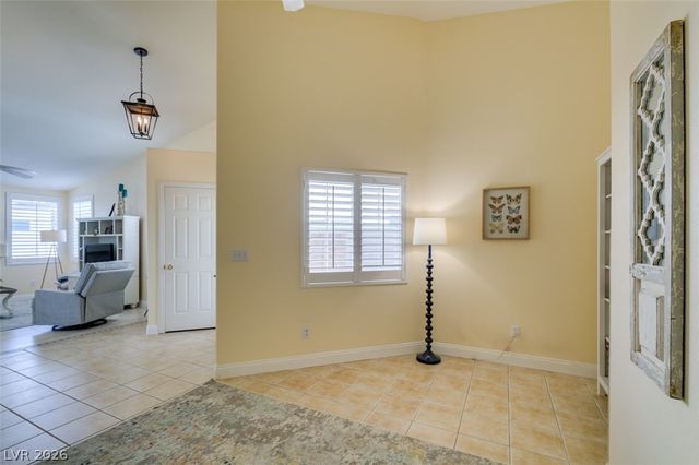 6548 Sundown Heights Avenue, Las Vegas, NV 89130