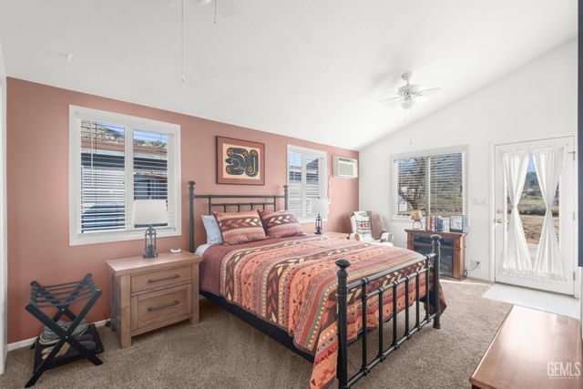 2920 Webb Avenue, Lake Isabella, CA 93240