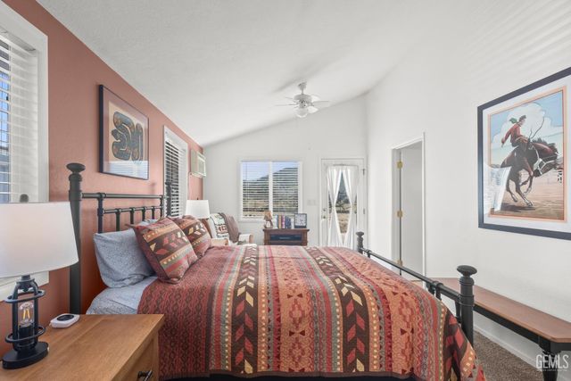 2920 Webb Avenue, Lake Isabella, CA 93240