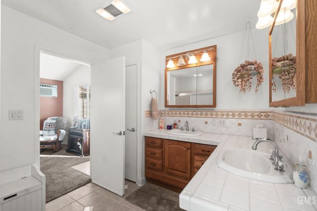 2920 Webb Avenue, Lake Isabella, CA 93240