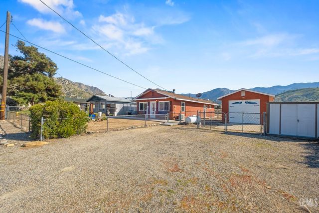 2920 Webb Avenue, Lake Isabella, CA 93240