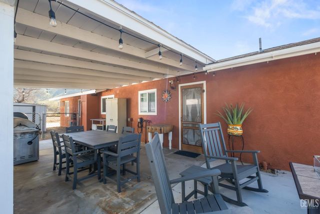 2920 Webb Avenue, Lake Isabella, CA 93240