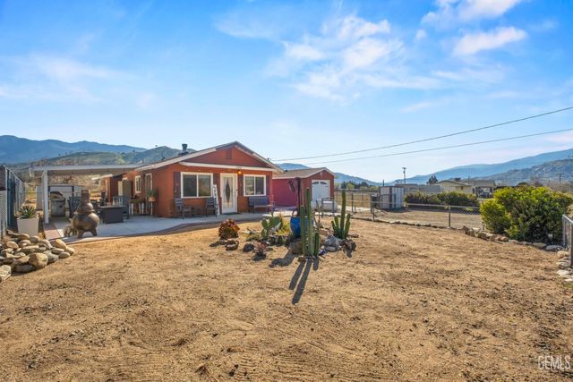 2920 Webb Avenue, Lake Isabella, CA 93240