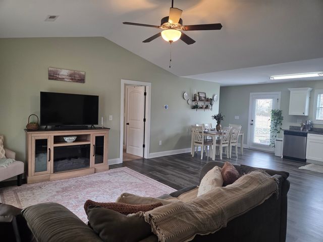 323 Scruggs Trail, Gaffney, SC 29341