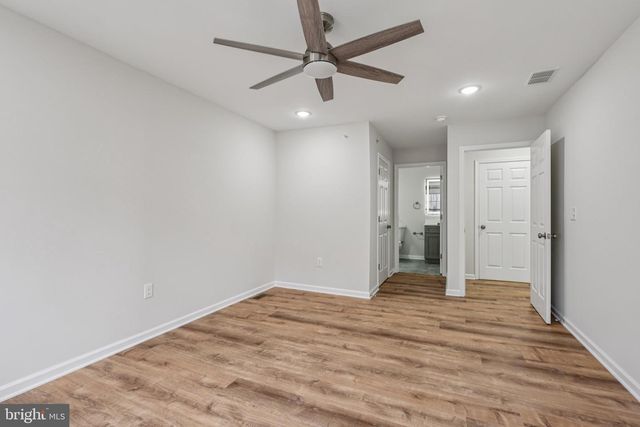 129 FOREST DR, Piscataway, NJ 08854