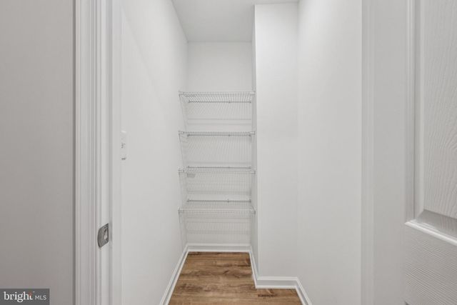 129 FOREST DR, Piscataway, NJ 08854