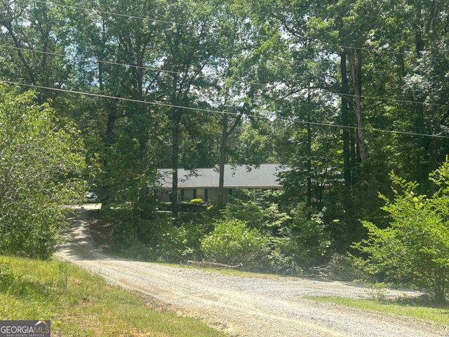 1935 Athens Highway, Elberton, GA 30635